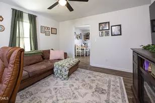 1307 W Pearsall St, Dunn, NC 28334 - Photo 6