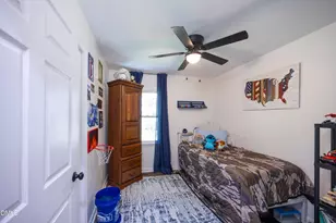 1307 W Pearsall St, Dunn, NC 28334 - Photo 14