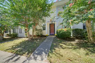 502 Garner Townes Ln, Garner, NC 27529 - Photo 2