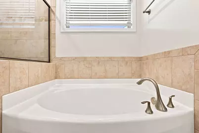 5538 Wade Park Boulevard, Raleigh, NC 27607 - Photo 30