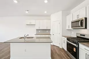 7427 Bourbon Briar Dr, Raleigh, NC 27604 - Photo 12