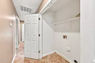 806 Piper St, Durham, NC 27704 - Photo 18
