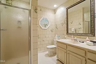 2013 Weybridge Dr, Raleigh, NC 27615 - Photo 16