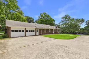 501 N Churton St, Hillsborough, NC 27278 - Photo 2