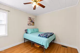 903 N Layton Ave, Dunn, NC 28334 - Photo 8