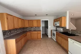 107 Breezemere Ct, Apex, NC 27502 - Photo 8