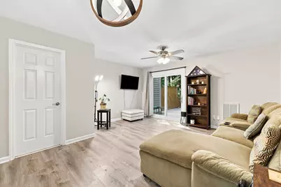 114 Forest Oaks Drive, Durham, NC 27705 - Photo 6