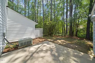 5551 Fieldcross Ct, Raleigh, NC 27610 - Photo 20