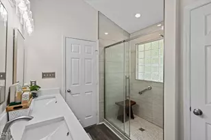 8035 Marsh Hollow Dr, Raleigh, NC 27616 - Photo 28