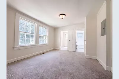 216 E Horne Street, Clayton, NC 27520 - Photo 4