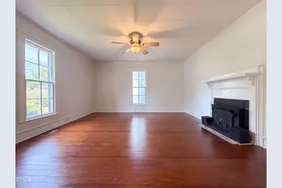 216 E Horne Street, Clayton, NC 27520 - Photo 10