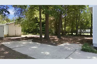 406 N Webb Street, Selma, NC 27576 - Photo 36