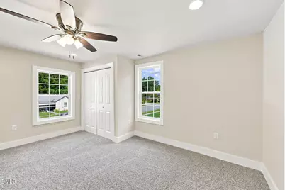 406 N Webb Street, Selma, NC 27576 - Photo 32