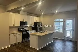 308 Leland Crest Dr, Apex, NC 27539 - Photo 2