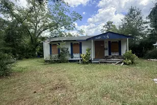1601 Robeson St, Lumberton, NC 28358 - Photo 8