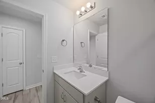 107 W Burnette St, Pinetops, NC 27864 - Photo 4