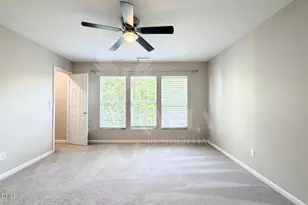 1707 Zachary Brook Ln, Raleigh, NC 27609 - Photo 32