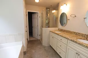 7400 Lagrange Dr, Raleigh, NC 27613 - Photo 8