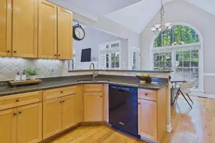 104 Carric Bend Ct, Cary, NC 27519 - Photo 12