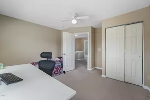 3221 Mackinac Island Ln, Raleigh, NC 27610 - Photo 20