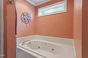 124 Stonehenge Dr, Clayton, NC 27520 - Photo 16