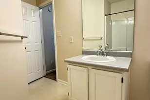 106 Pointe Crest Ct, Cary, NC 27513 - Photo 30