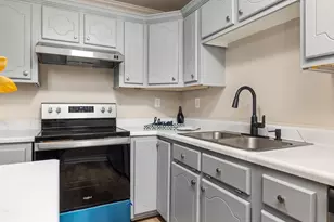 207 Delacroix St, Oxford, NC 27565 - Photo 10