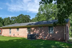 609 Page St, Clayton, NC 27520 - Photo 32