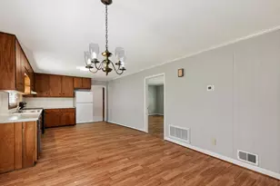 609 Page St, Clayton, NC 27520 - Photo 8