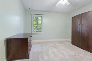 101 Hedgerow Ct, Cary, NC 27513 - Photo 14