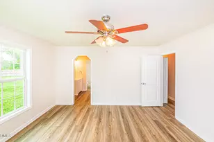 2919 Glebe Rd, Henderson, NC 27537 - Photo 10