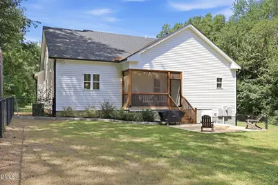 552 N Orange Street, Coats, NC 27521 - Photo 38