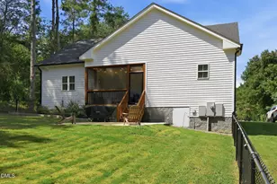 552 N Orange St, Coats, NC 27521 - Photo 36
