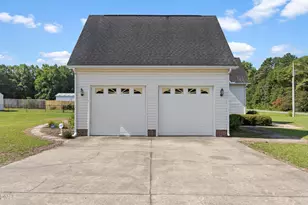 24 Courtney Ln, Dunn, NC 28334 - Photo 26