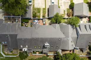 104 Lakewater Dr, Cary, NC 27511 - Photo 40