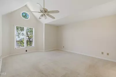 750 Washington Street #302, Raleigh, NC 27605 - Photo 12