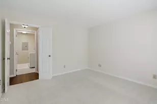 750 Washington St, Raleigh, NC 27605 - Photo 16