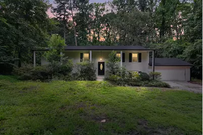 4025 Balsam Drive, Raleigh, NC 27612 - Photo 2