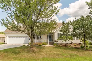 75 Glen Oaks Dr, Youngsville, NC 27596 - Photo 1