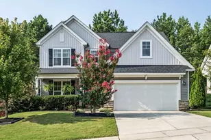 816 Logan Meadow Ct, Fuquay-Varina, NC 27526 - Photo 1