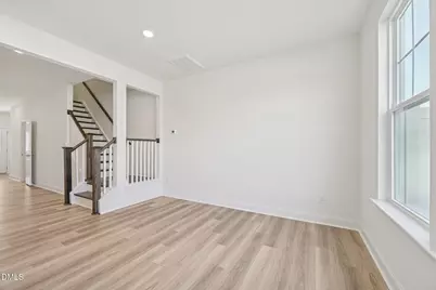 658 Sefton Park Drive, Zebulon, NC 27597 - Photo 2