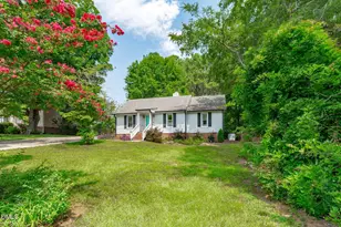 4625 Plum Blossum Dr, Knightdale, NC 27545 - Photo 2