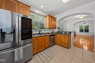 4961 Lady of the Lake Dr, Raleigh, NC 27612 - Photo 14