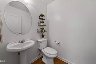 4961 Lady of the Lake Dr, Raleigh, NC 27612 - Photo 16