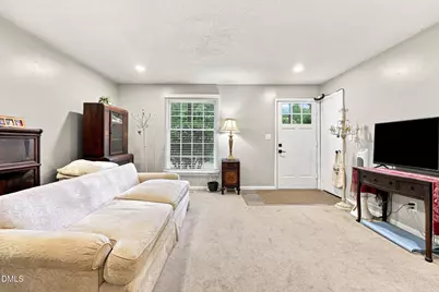 8718 Rollingwood Road, Chapel Hill, NC 27516 - Photo 4