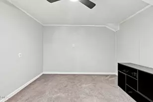 8718 Rollingwood Rd, Chapel Hill, NC 27516 - Photo 20
