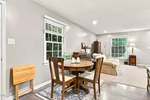 8718 Rollingwood Rd, Chapel Hill, NC 27516 - Photo 6