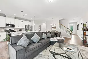 272 Deardom Wy, Chapel Hill, NC 27516 - Photo 6