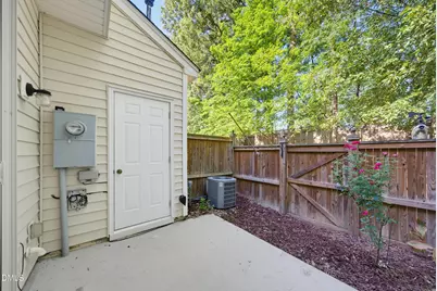 1610 Brook Fern Way, Raleigh, NC 27609 - Photo 24