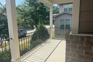 1009 Magnolia Blossom Ln, Apex, NC 27502 - Photo 4